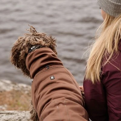 Abrigo Hurtta Bare Softshell Chocolate Para Perros - Imagen 12